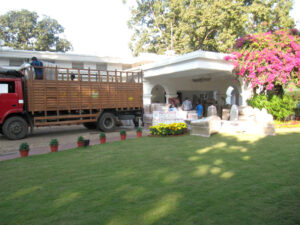 Read more about the article The Ultimate Guide to Home Shifting in Pakistan